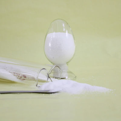 polvo granular blanco catiónico del floculante CPAM de la poliacrilamida 25kg